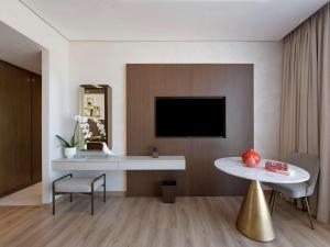 Movenpick Jumeirah Village Triangle - Nearby Attractions