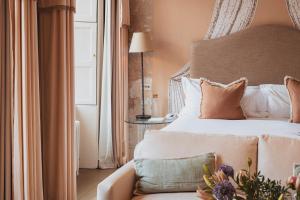 No 15 by GuestHouse, Bath - Policies and Additional Information