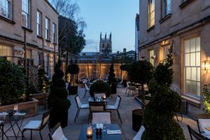 Old Bank Hotel - Worth The Stay