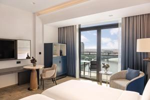 Palace Dubai Creek Harbour - Dining Options