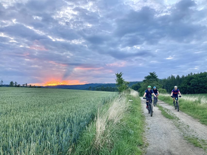 Prague Mountain Biking: Blast Through The Best Singletracks - Weather Considerations for Biking