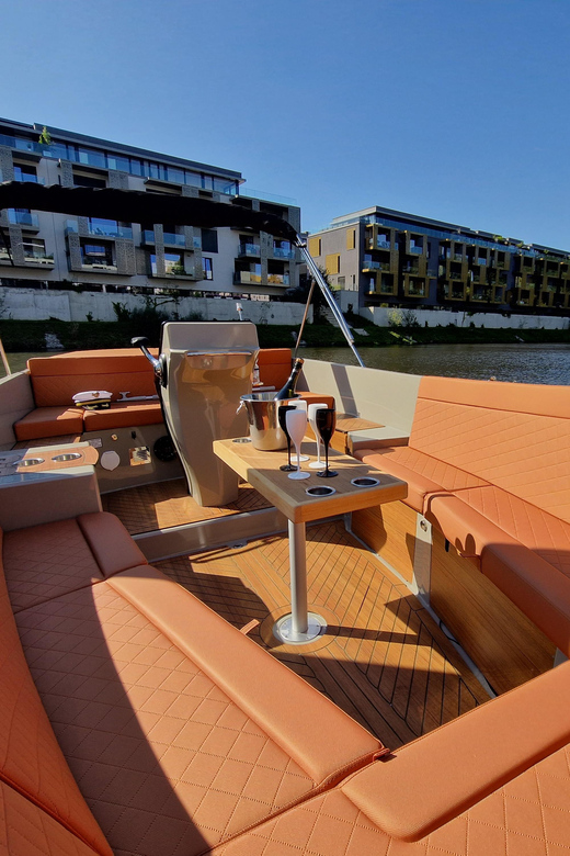 Prague Private Boat Tour - 2 Hours - Customer Reviews and Feedback