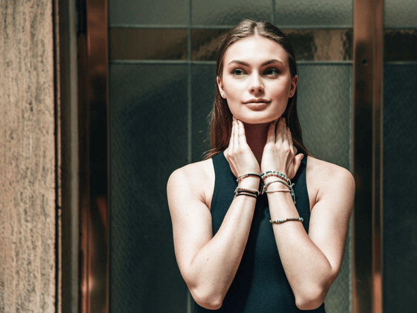 Prague: Professional Photoshoot - Lifestyle Portrait Photos - Ideal Locations for Portraits