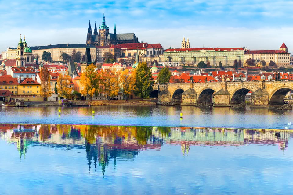 Private Day Trip From Vienna to Prague and Back, in English - Booking and Cancellation Policy