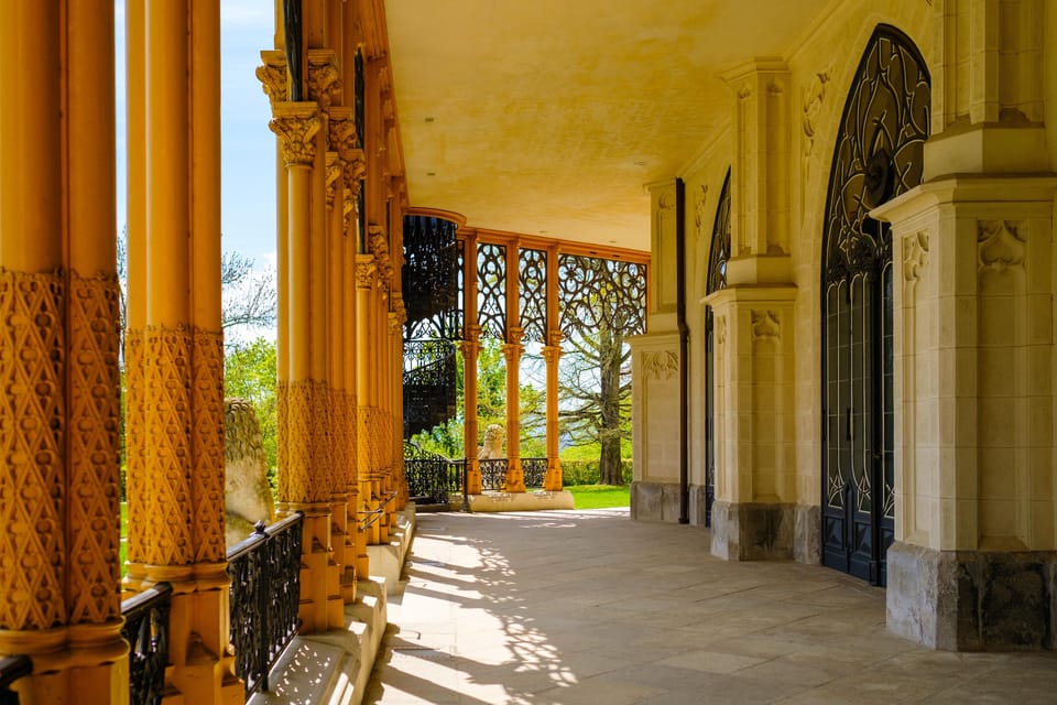 Private Day Trip: Prague to Cesky Krumlov & Hluboka Castle - Optional Attractions