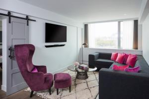 Sea Containers London - Entertainment Features