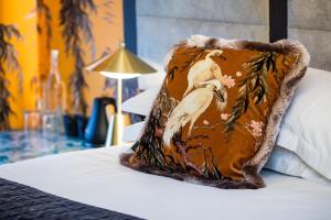 The Burgoyne - Worth The Stay