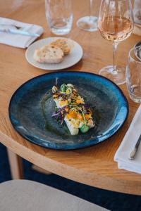 Hotel La Villa Douce - How To Book Your Stay