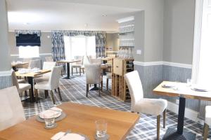 Rafters at Riverside House Hotel - Activities and Local Experiences