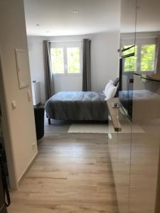 Windward - How To Book Your Stay