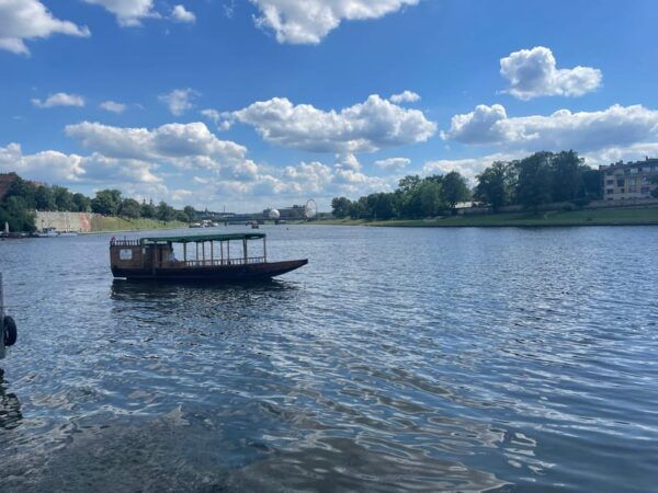 Cracow: Evening Gondola Cruise ✨ - Additional Information