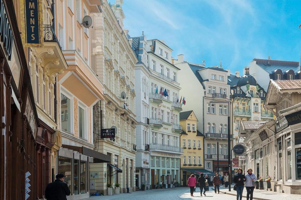 Day Trip: Prague to Karlovy Vary, Marianske Lazne & Pilsen - Booking and Cancellation Policy