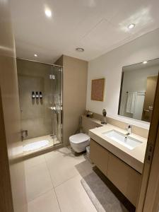 Magnolias Vacation Homes Rental- Dubai Creek Harbour Condo Apartment ApartHotel UAE - Questions About Staying Here