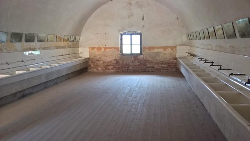 Prague: Private Day Tour of Terezin Concentration Camp - Booking Information