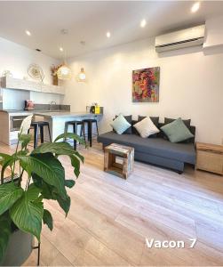 The Apartments of the Old Port - How To Book Your Stay