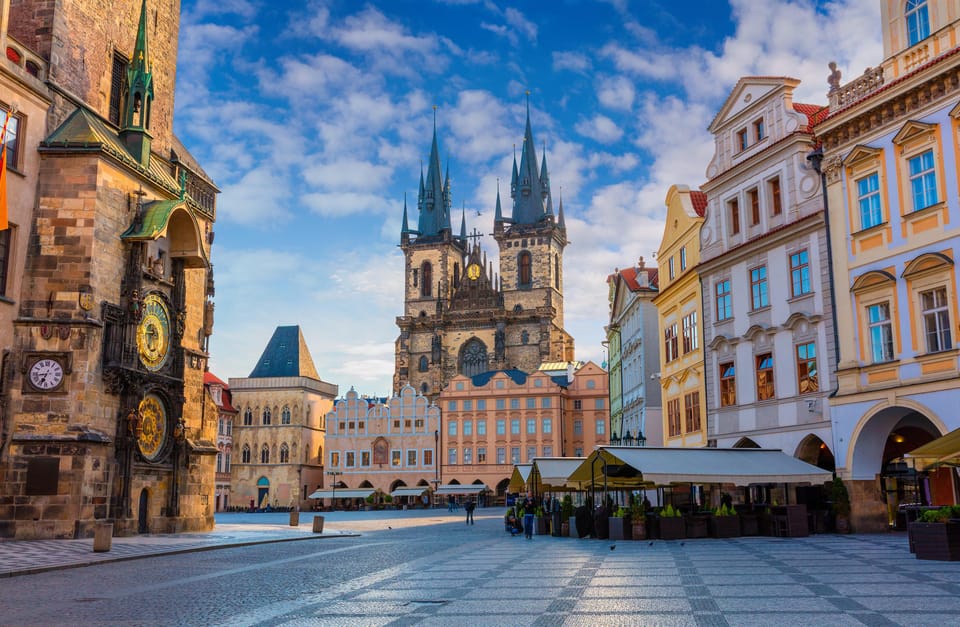 Transfer From Vienna to Prague With English-Speaking Driver - Booking and Accessibility Options