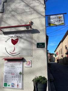 Wines of Dagne - How To Book Your Stay