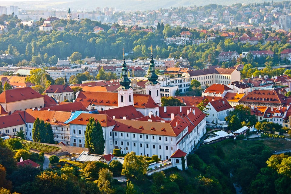 Transfer From Vienna to Prague With English-Speaking Driver - Frequently Asked Questions