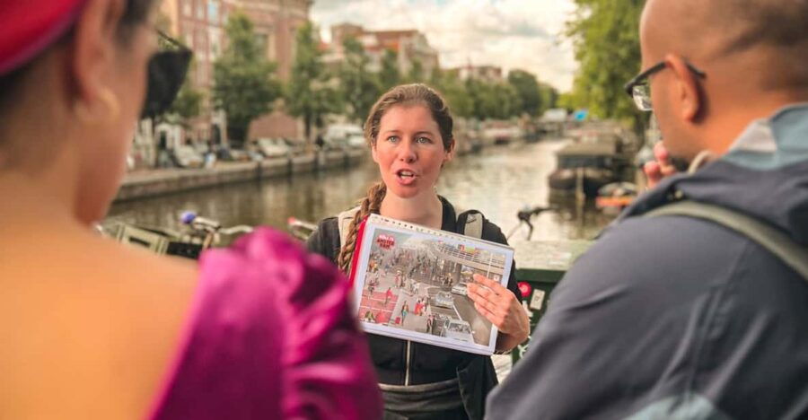 Amsterdam: City Highlights Walking Tour