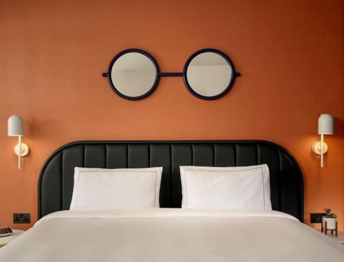 Artotel London Battersea Power Station, Powered by Radisson Hotels - Good To Know