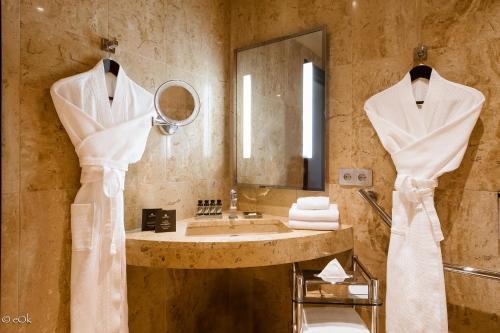 B Montmartre - Points About Your Stay