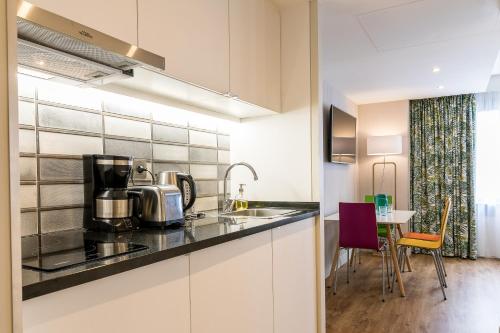 CADET Residence - Points About Your Stay