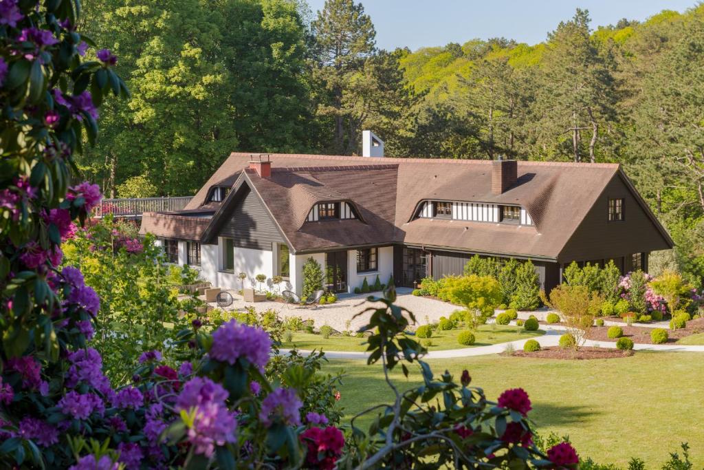 César's Pines - The Campaign of Étretat - Points About Your Stay