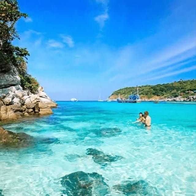 Cham Island Snorkeling Tour With Lunch