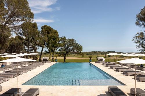 Château St Pierre De Serjac - Hotel Overview