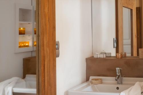 Dauphine House - Points About Your Stay