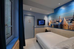 Europe Hotel - Points About Your Stay