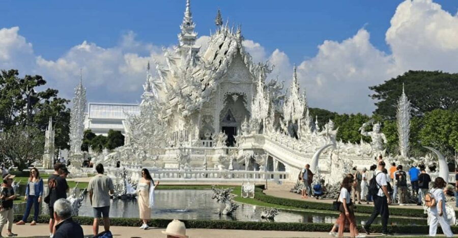 From Chiang Mai: Temples & Golden Triangle CUSTOMIZED Tour