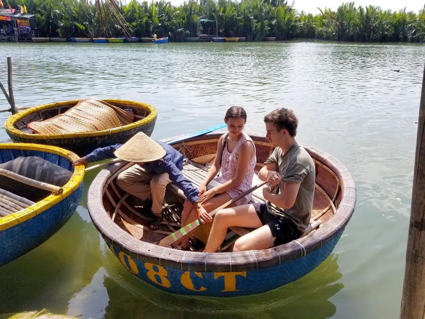 Hoi An: Lantern Making and Basket Boat Tour