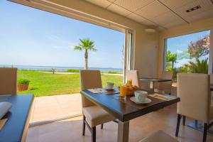 Hotel De La Pyramide - Points About Your Stay