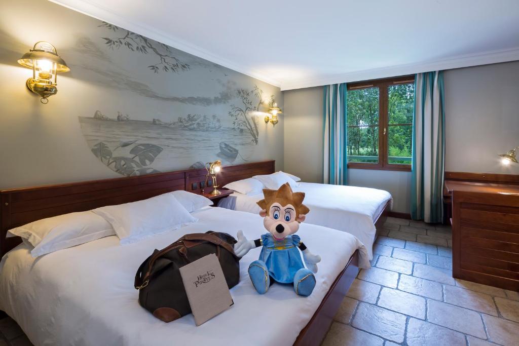 Hotel of Pirates - Points About Your Stay