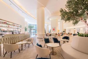 JW Marriott Hotel Marina Review