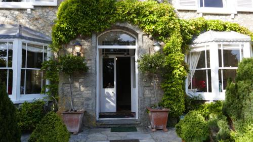 Kerrington House - Good To Know