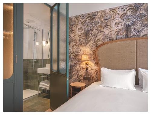 Miss Fuller - Points About Your Stay