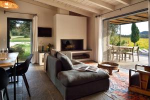 Peretti Della Rocca Summer - Points About Your Stay