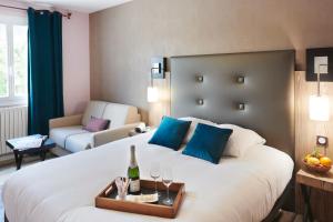 Pont Du Chalon Hotel and Restaurant - Points About Your Stay