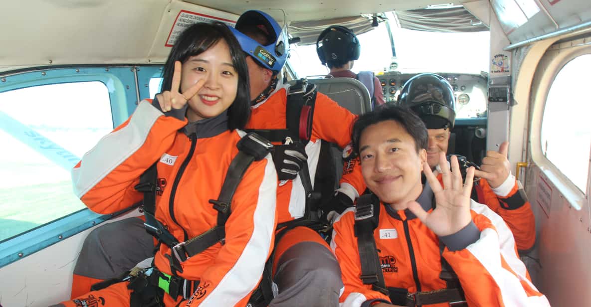 Prague: Tandem Skydiving 14,000ft Over Prague With Transfers - Good To Know