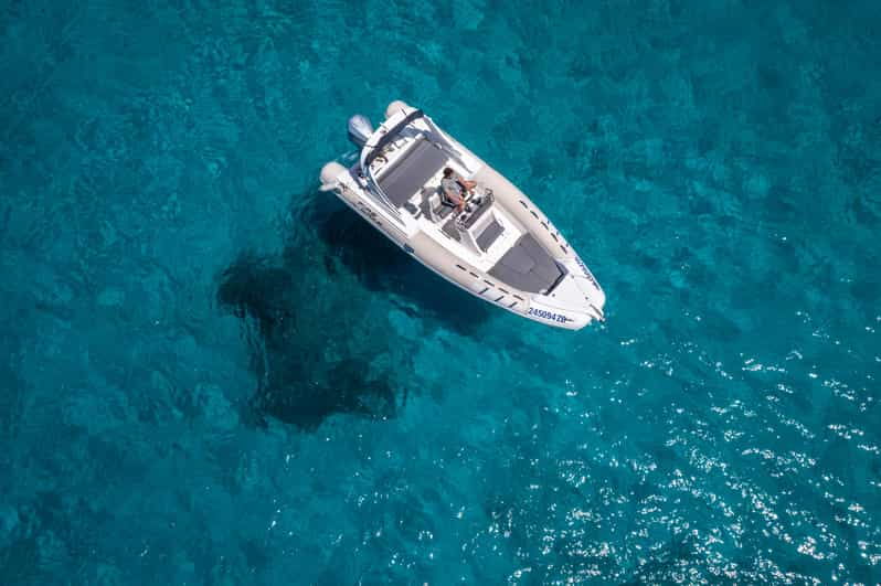 Private Boat Tour to South Side of Island Hvar and Pakleni..
