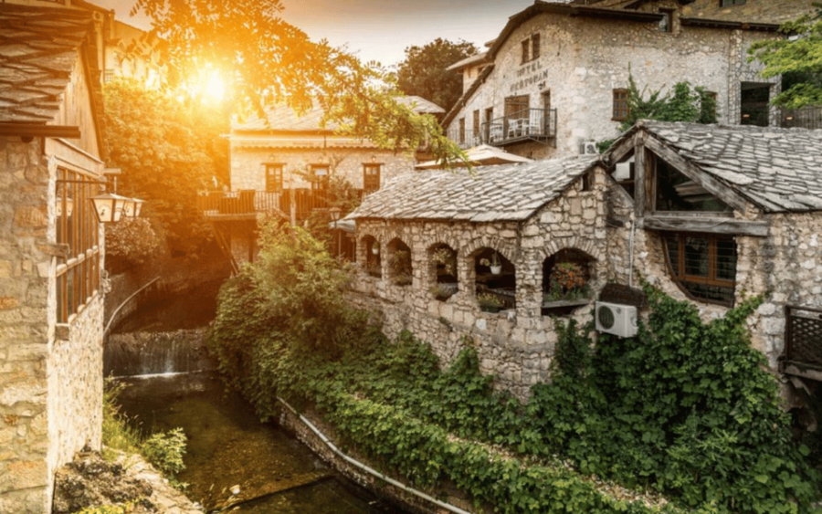 Private Tour Mostar and Kravice Waterfalls From Split