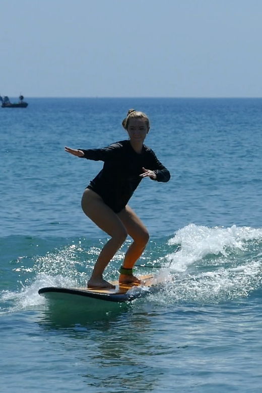 Pro Surf Lessons/Surfboard Rental in Danang Vietnam