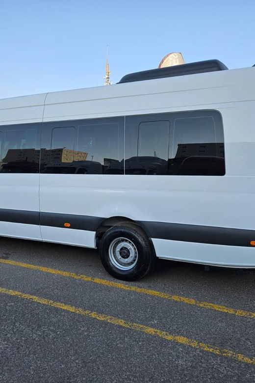 San Miguel De Allende: Private Transfer to Mexico City - Vehicle and Comfort