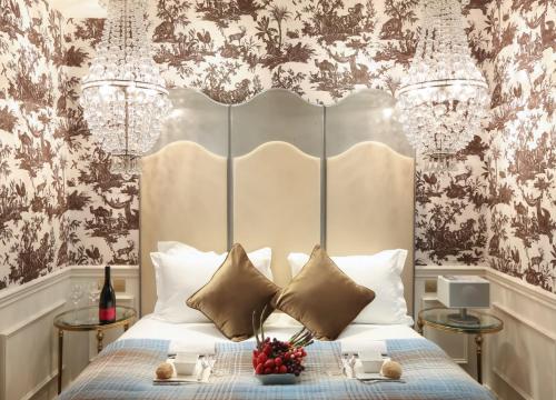 The Favart House - Points About Your Stay