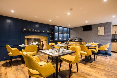 THE LITTLE MANOR - Points About Your Stay