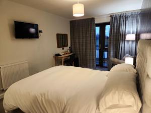 The Swan - A Colombo Edition Hotel - Good To Know