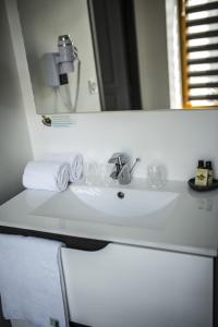 The Tissandiere - Points About Your Stay