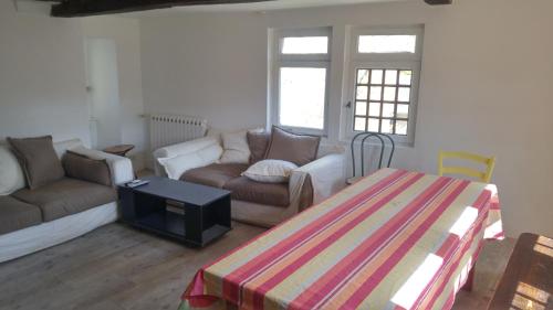 White Rabbit Hostel - Points About Your Stay